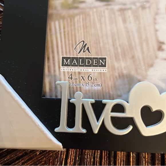 NWT Malden Black Frame with Live Love Laugh Text - Picture 4 of 5